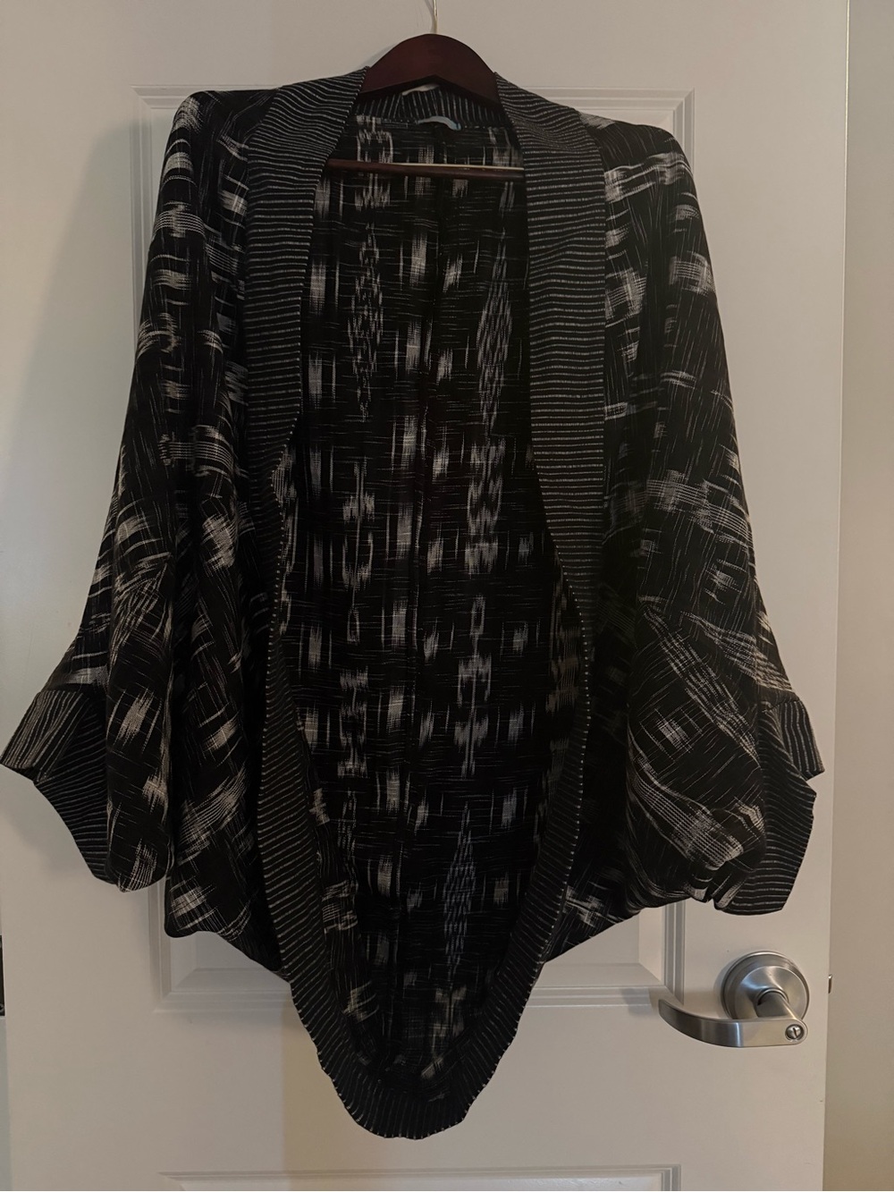 EKS Designs Black White Patterned Cotton Blend Kimono One Size